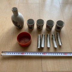 とっくり、箸置きセットの画像