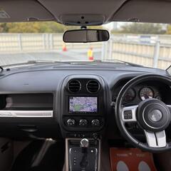 神奈川【自社ローン】保証人無可★全国対応★コンパス【リミテッドクローム】純正17インチAW/社外ナビ/フルフラットシート/バックカメラ/サイドカメラ/TV/ルーフレール/フォグ/記録簿/ETCの画像