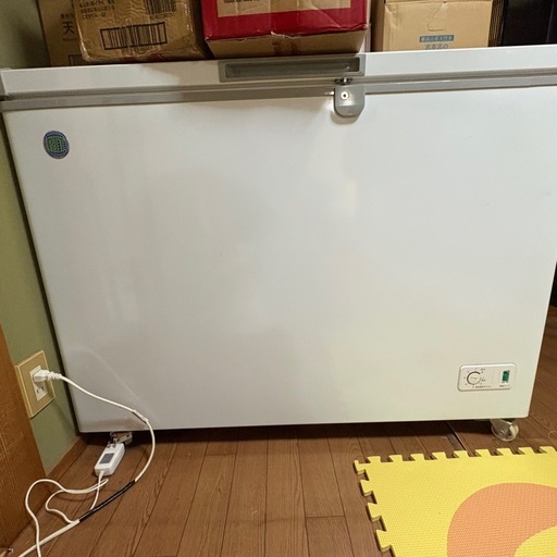 冷凍ストッカー RITC-310（容量302L）
