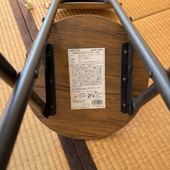 机　椅子セットの画像