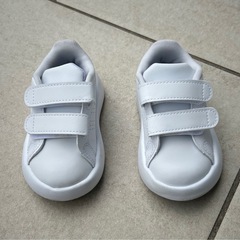 adidasシューズ 12cmの画像