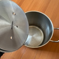 ステンレス寸胴鍋の画像