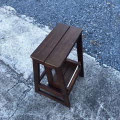 定型文には返信しません　踏み台　木製の画像