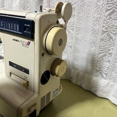 ミシン【ジャンク】の画像