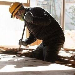 2026年 年明けから開始！【建設現場の作業スタッフ】日払い対応日当11,000円～の画像