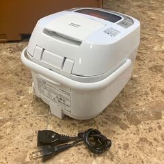 アイリスオーヤマ マイコンジャー炊飯器 2022年製 3合炊き ERC-MB30-W-D 家電 キッチン 札幌 東区の画像