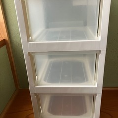 【取引終了】アイリスオーヤマ　３段チェストの画像