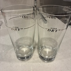 ガラスのコップの画像