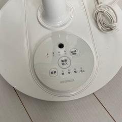 【美品】アイリスオーヤマ扇風機の画像