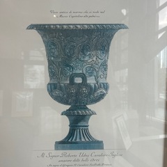 青いゴブレット　額縁付き絵画　ホテル絵画の画像