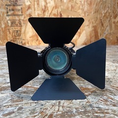 C(7757) スポットライト 6個 ダクトレール用 パンドア付き 照明器具 電気 ライト 業務用 店舗用の画像