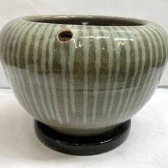 訳アリ品！売切りセール！陶器製 手あぶり火鉢 直径約37cm 高さ約27cm 五徳 火箸 付属 古道具 古民家 骨董 Cの画像