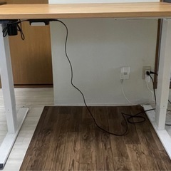 【取引相手様決定】電動昇降式デスクの画像