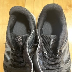 【おまけあり】　New Balance 570 ブラック 19.5cmの画像