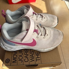 NIKE スニーカーの画像