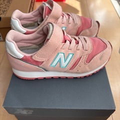 newbalance　スニーカーの画像