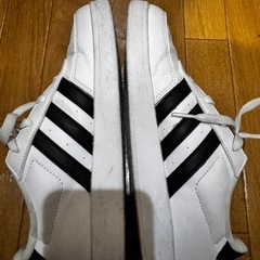 中古 
adidas レディーススニーカー24.5 の画像