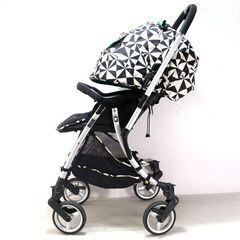 0220526745■ピジョン Runfee ef ランフィエフ ベビーカー プリズムモノクロの画像