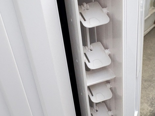 D63◇トヨトミ 窓用エアコン◇冷房専用◇主に5.5畳◇2020年製◇100V◇内部乾燥◇除湿◇ウインドエアコン◇TIW-A160K