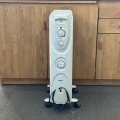 店頭引き渡し 中古 TEKNOS オイルヒーター 1200W TOH-1200 2013年製 動作確認済み の画像