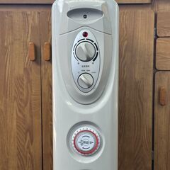 店頭引き渡し 中古 TEKNOS オイルヒーター 1200W TOH-1200 2013年製 動作確認済み の画像