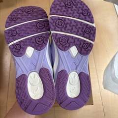 asics スニーカーの画像