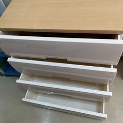 ジモティー割引🏷️【ジャングルジャングル 岸和田和泉インター店】4段プラチェスト Fits 和泉市 堺市 岸和田市 泉大津市 高石市 泉北郡熊取町の画像