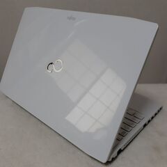 【お取引中です】FUJITSU　15インチ　core i7　8GB　SSD　タッチパネル　カメラ　Wi-Fi　Bluetooth　ブルーレイ　テンキー　Microsoft office2021　Windows11　の画像