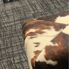 大塚家具ハラコスツールオットマン10万の画像