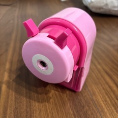 鉛筆削り　手動　ピンクの画像