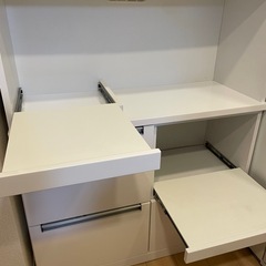 ⚠️値下げ✨収納たっぷり⚠️食器棚✨の画像