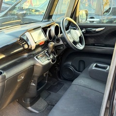 ホンダ　　N BOX カスタム　の画像