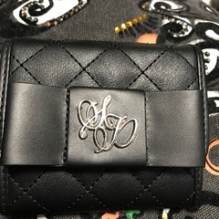 可愛いショルダーバッグ😊三つ折り財布もおつけしますの画像