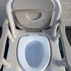 ポータブルトイレ＜座楽＞SP型の画像