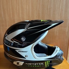 ONE KOMBAT オフロードヘルメット S 55-56cm Monster Energy モトクロスの画像