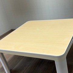 こたつ机の画像