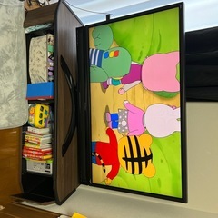 テレビ台の画像