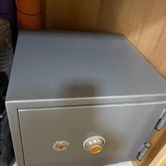 エーコー製　金庫の画像