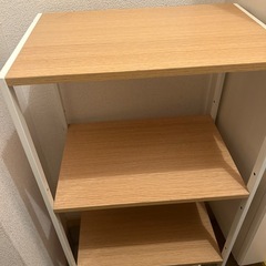 商談中　四段　棚　ラックの画像