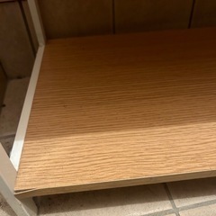 商談中　四段　棚　ラックの画像