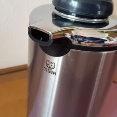 タイガーポット（ガラス製）の画像