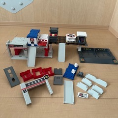 トミカセット！！トミカから消防署、道路までの画像