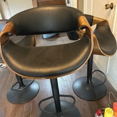 高さ調整可能椅子の画像