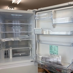 【未使用級・動作確認済・2024年製】Hisense ハイセンス ノンフロン 冷凍冷蔵庫 HR-G3601W 358L 3ドア 右開き ガラスホワイト 自動製氷 セレクトチルド 真ん中野菜室 HI-NANO 除菌脱臭 静音 約20dBの画像