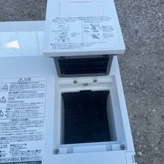 乾燥機能付き　洗濯12kg 乾燥7kg ドラム式洗濯機　22年製　TOSHIBA　【定価約25万】の画像