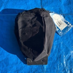 スノーモービル Polaris バックの画像