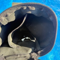 スノーモービル Polaris バックの画像