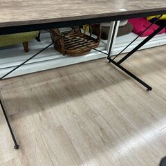 ジモティー割引🏷️【ジャングルジャングル 岸和田和泉インター店】デスク ブラウン 和泉市 堺市 岸和田市 泉大津市 高石市 泉北郡熊取町の画像