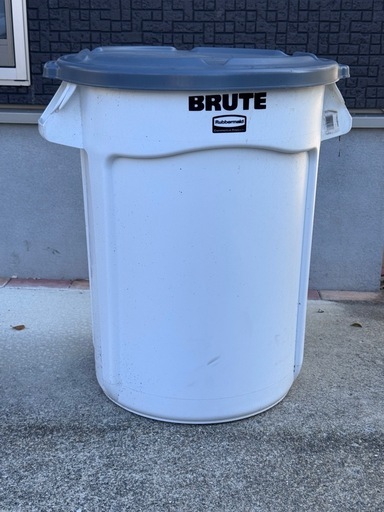 BRUTOアメリカンコンテナ