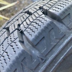 スノータイヤ　スタッドレス　ホイールセット　トヨタ　タンク　ルーミー　トール　ダイハツ　パッソ　ブリヂストン165/65R14 79Qの画像